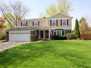 709 W Golf Rd, Libertyville, IL 60048