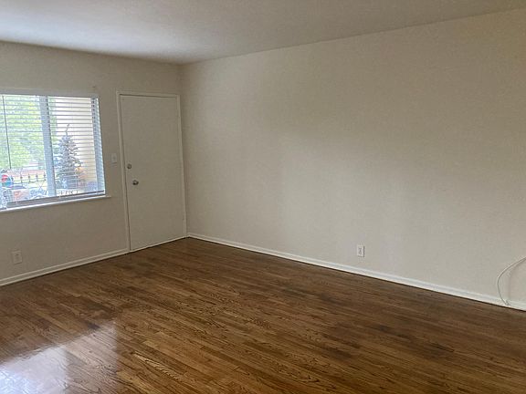 2nd image of 3700 E Ocean Blvd APT 2
