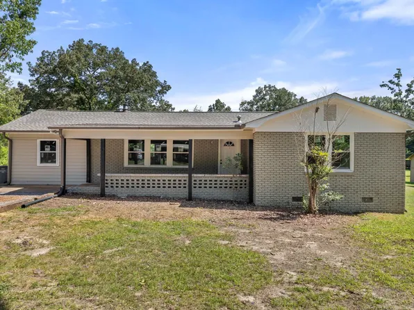 136 County Road 172, Florence, AL 35634