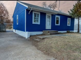 10331 Renfrew Dr, Saint Louis, MO 63137