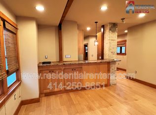 804 E Brady St, Milwaukee, WI 53202