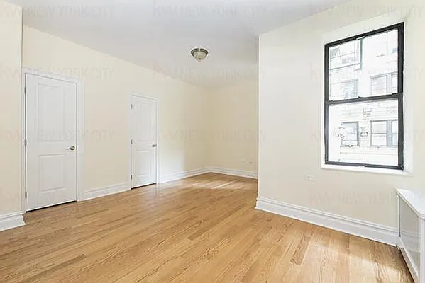 Rented by Keller Williams NYC | media 14