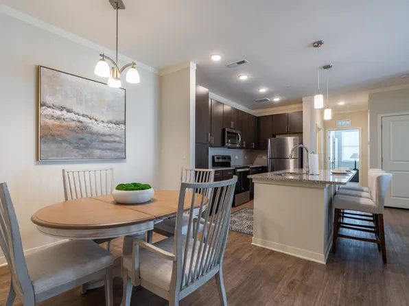 The Reserve at Cool Springs