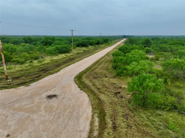 16 Private Road Frio Ests, Moore, TX 78057