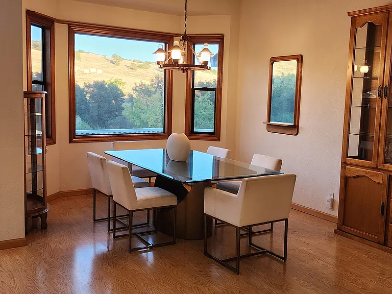 3556 Mesa Verdes Dr — Photo 4
