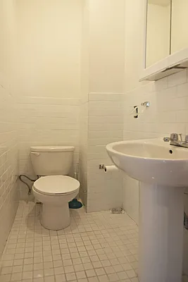 Rented by Coda Real Estate NYC | media 19