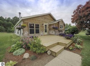 6234 W 18th Rd, Mesick, MI 49668