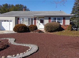 3 Jericho Rd, Toms River, NJ 08757