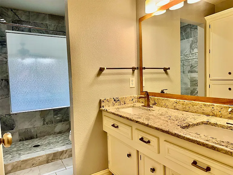 19611 Enchanted Spring Dr — Photo 27