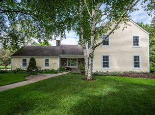 15275 Briaridge Ct, Elm Grove, WI 53122