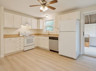 47 Parsons Hill Dr #B, Worcester, MA 01603