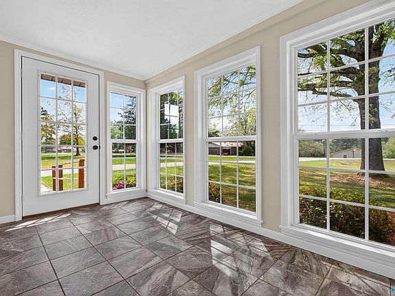 4th image of 2587 Alfords Bend Rd