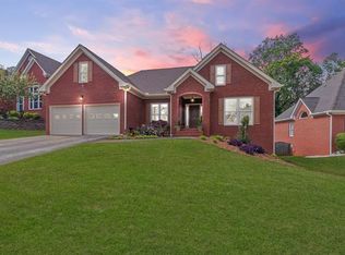 1415 Home Place Dr, Lawrenceville, GA 30043