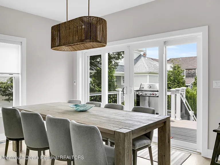 516 Club Dr — Photo 10