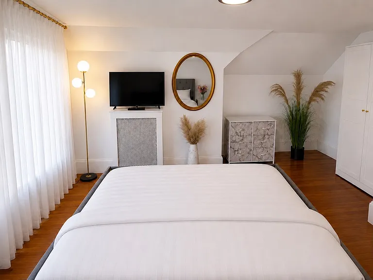 22 James St #24 — Photo 11