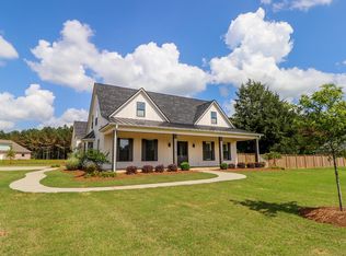 22 Oakland Dr, Oxford, MS 38655