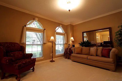4th image of 11709 Meridian Dr