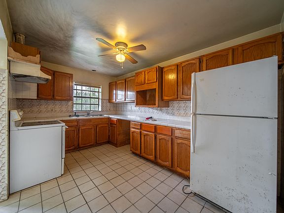 5th image of 2311 N 42nd Street