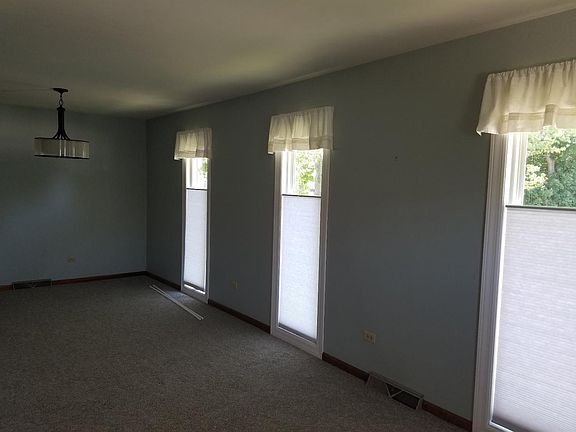 4th image of 3423 42nd St