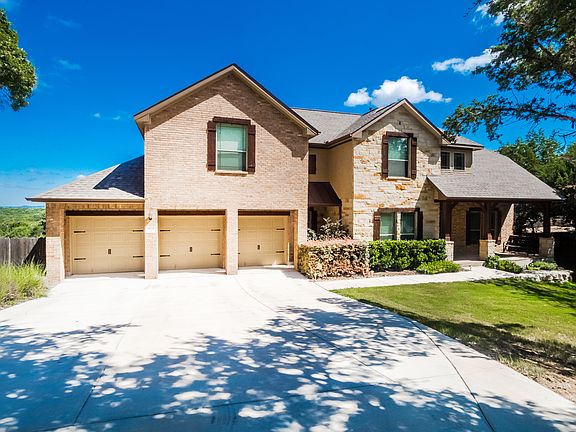 3rd image of 9031 Woodland Trce