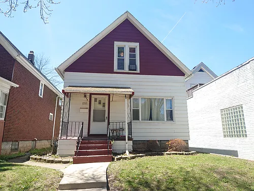 3365 N Bartlett Ave Photo 1