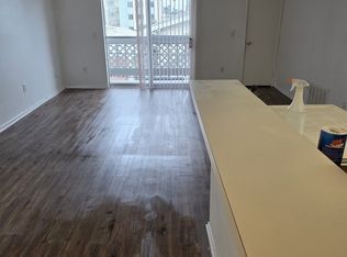 Villa Capri, Long Beach, CA 90802