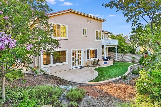 5 bed, 3639 sqft, $5,795 — Photo 3