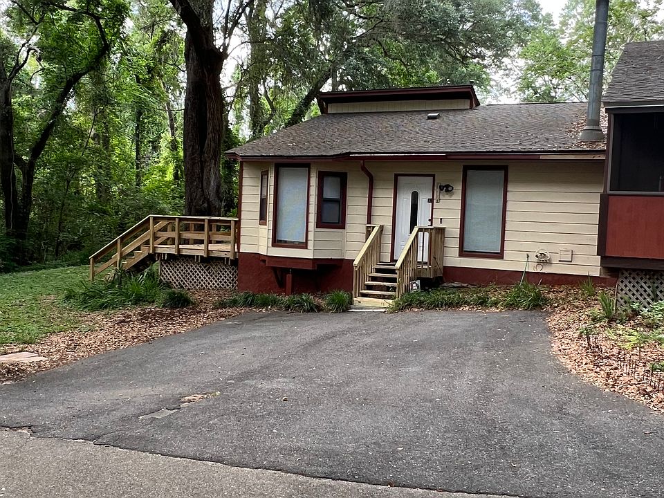 1st image of 1497 Twin Lakes Cir