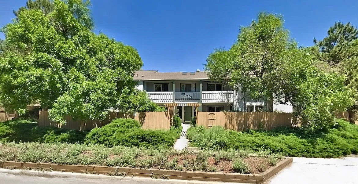 1945 Canyon Blvd — Photo 1