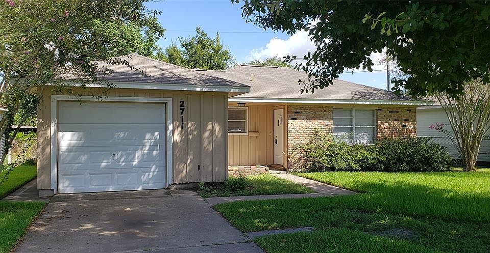 1st image of 2711 Cypress St