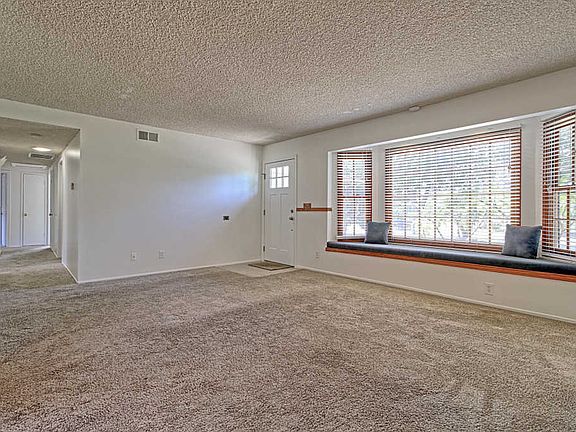 3rd image of 1644 Radnor Ave