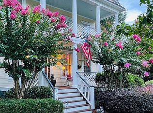 1036 Barfield St, Charleston, SC 29492