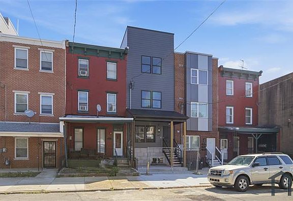 4th image of 669 N 39th St #2