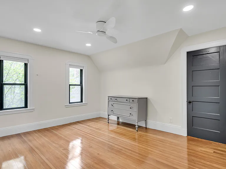 34 Ware St #2 — Photo 19