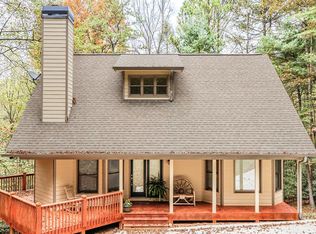 143 Hidden Lake Cir, Ellijay, GA 30536