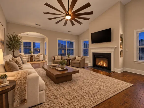 424 Kings Glen Way, Wake Forest, NC 27587