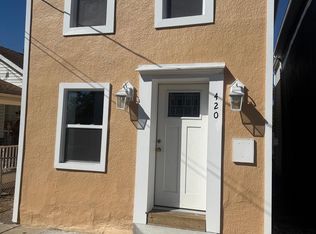 420 W Washington St, Charles Town, WV 25414