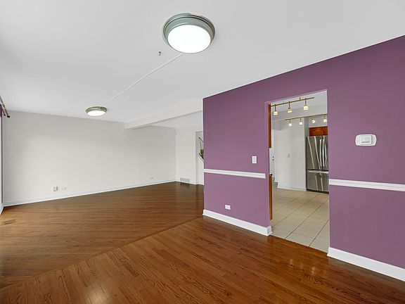 4th image of 140 Leslie Ln