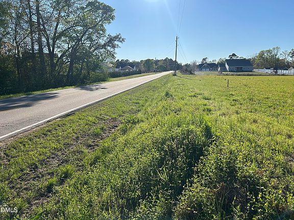 3rd image of 1006 Stephenson Rd Lot 1