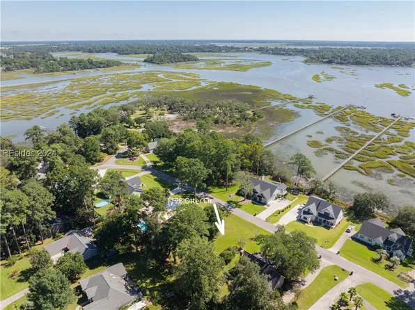 1128 Otter Cir, Beaufort, SC 29902