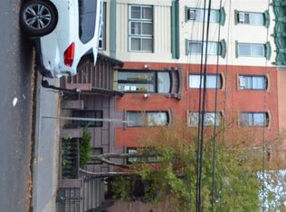 209 Pavonia Ave, Jersey City, NJ 07302