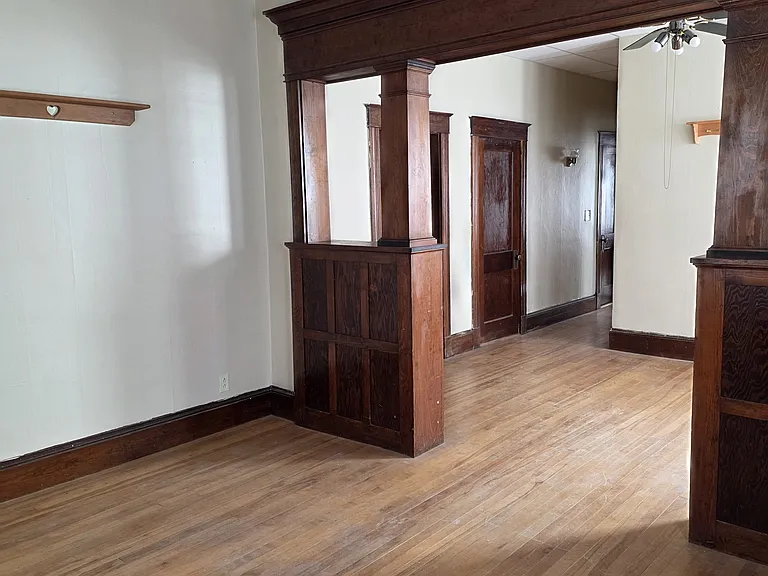 179 College St #3 — Photo 10