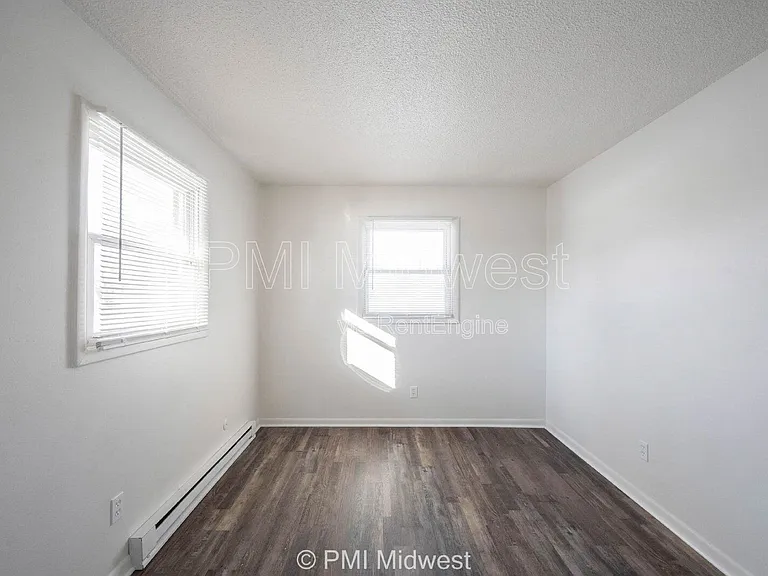 570 W US Highway 52 #8B — Photo 15