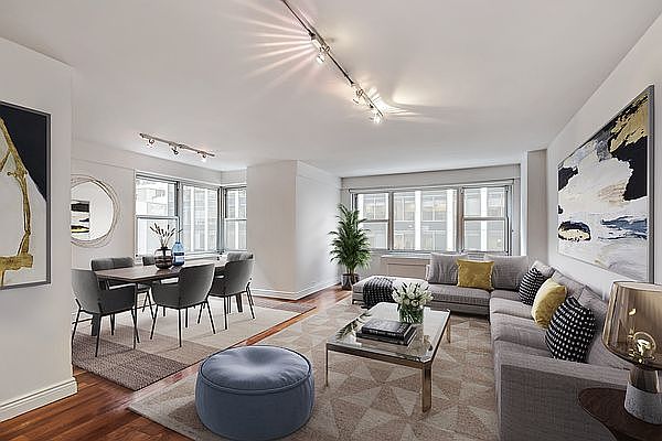 1st image of 77 W 55th St APT 6B