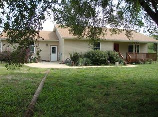 5633 W 2200 Rd, Parker, KS 66072