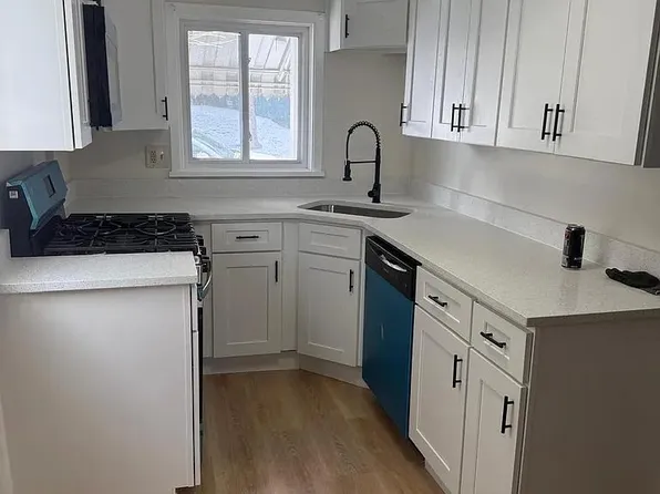 1618 Miriam St, Pittsburgh, PA 15218