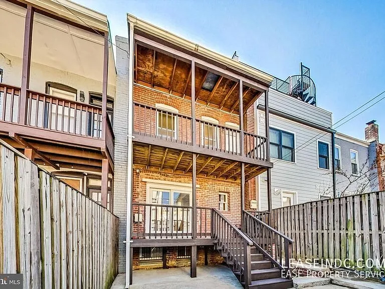 535 Gresham Pl NW — Photo 33