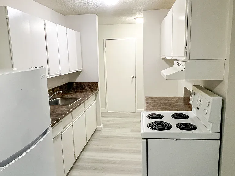 710 Appleby Dr — Photo 12