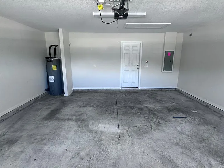 2167 Kistlers Ridge Way — Photo 32