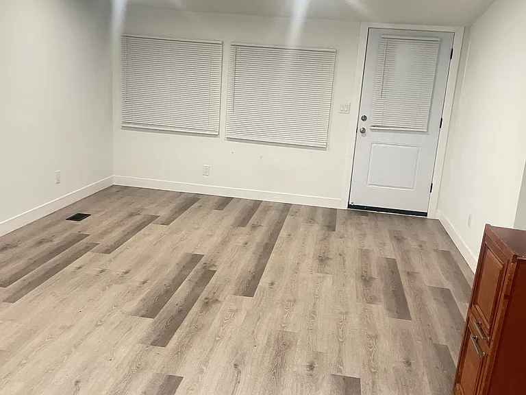 6880 Rea Ave — Photo 25
